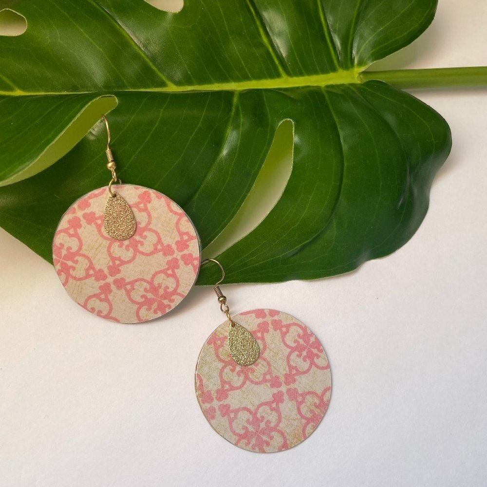 Pink & Gold Earrings, Y2K Earrings, Pink Pendant Earrings, Modern Earrings